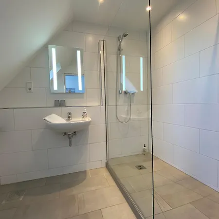 Πανσιόν Haus Kap Horn 3*