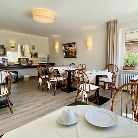 Haus Kap Horn Konukevi Juist